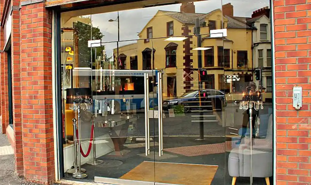 Glass Shop Fronts Installation in London